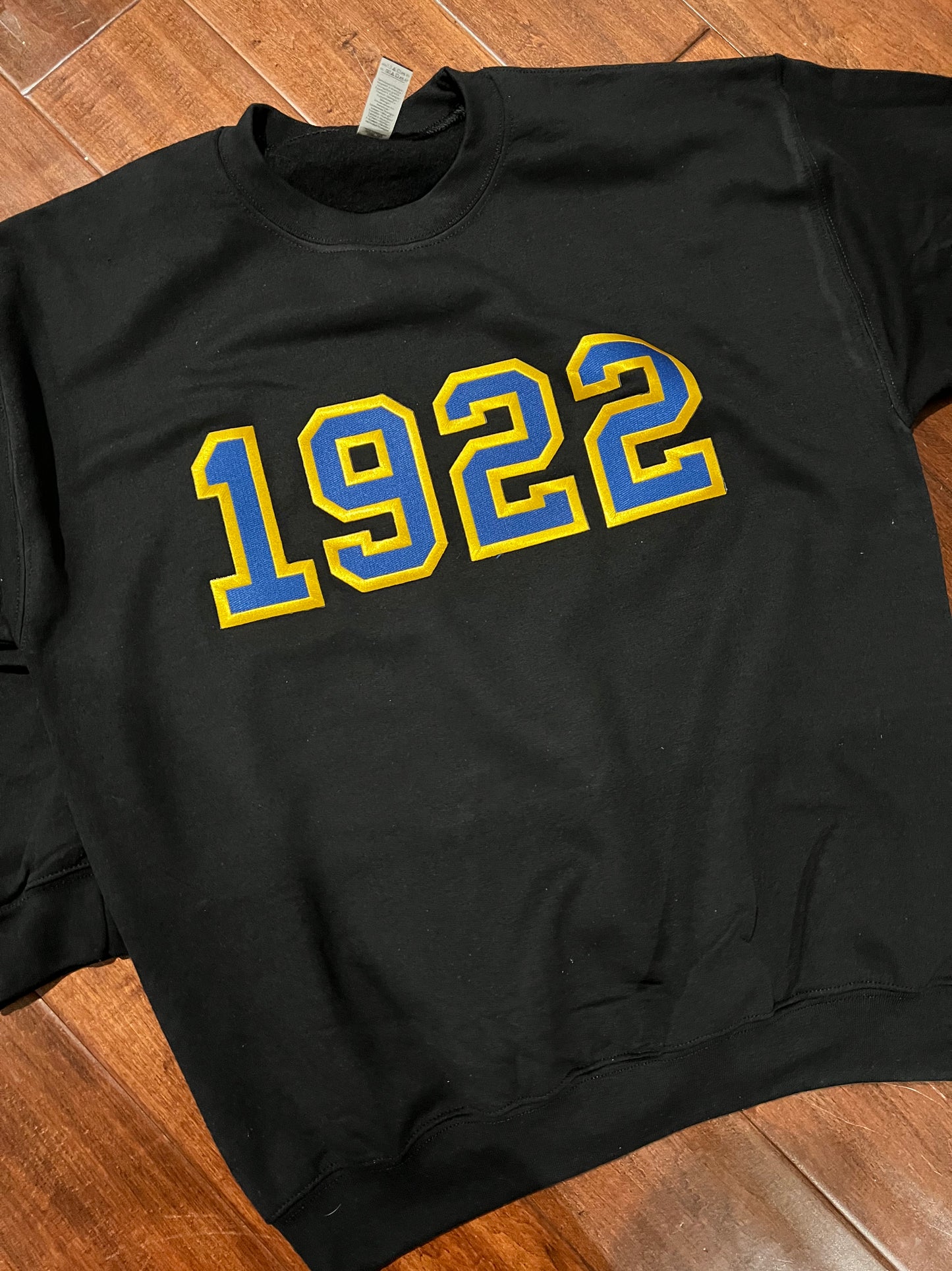 1922 Crewneck Sweater