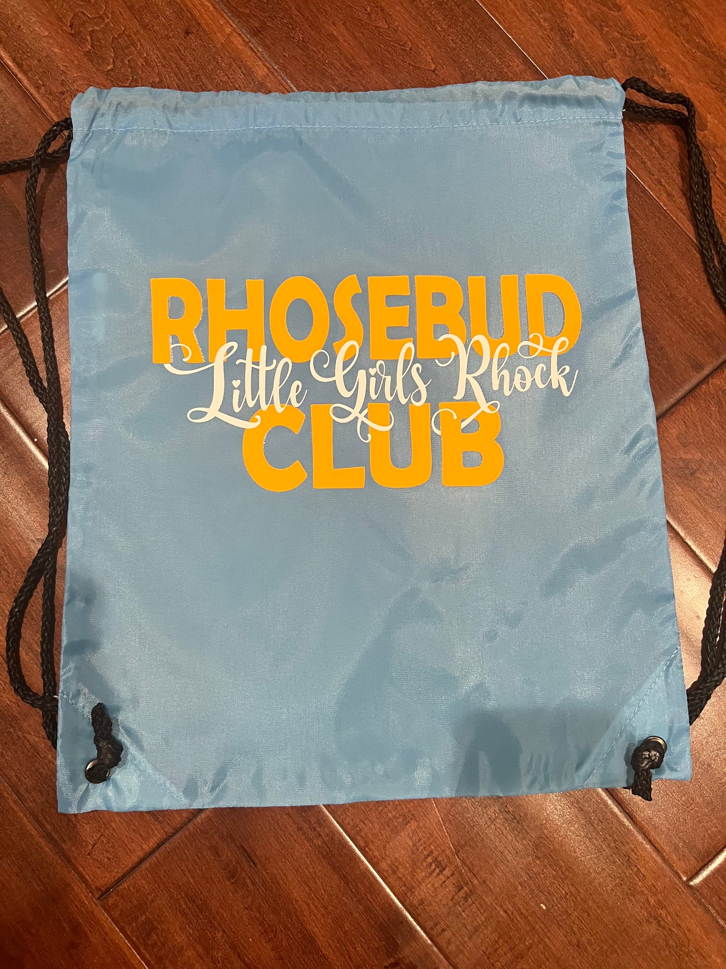 Rhosebud Cinch Bags