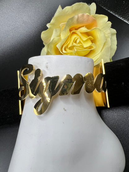 Sigma Script Cuff