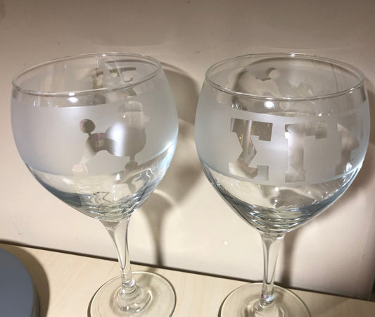 Double etched wine glass