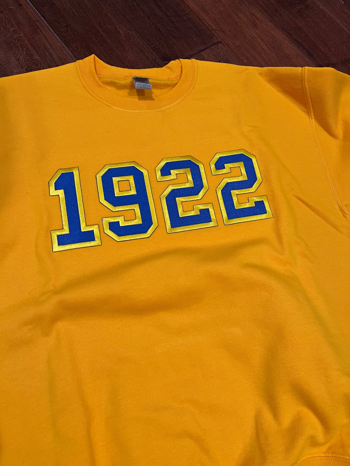 1922 Crewneck Sweater